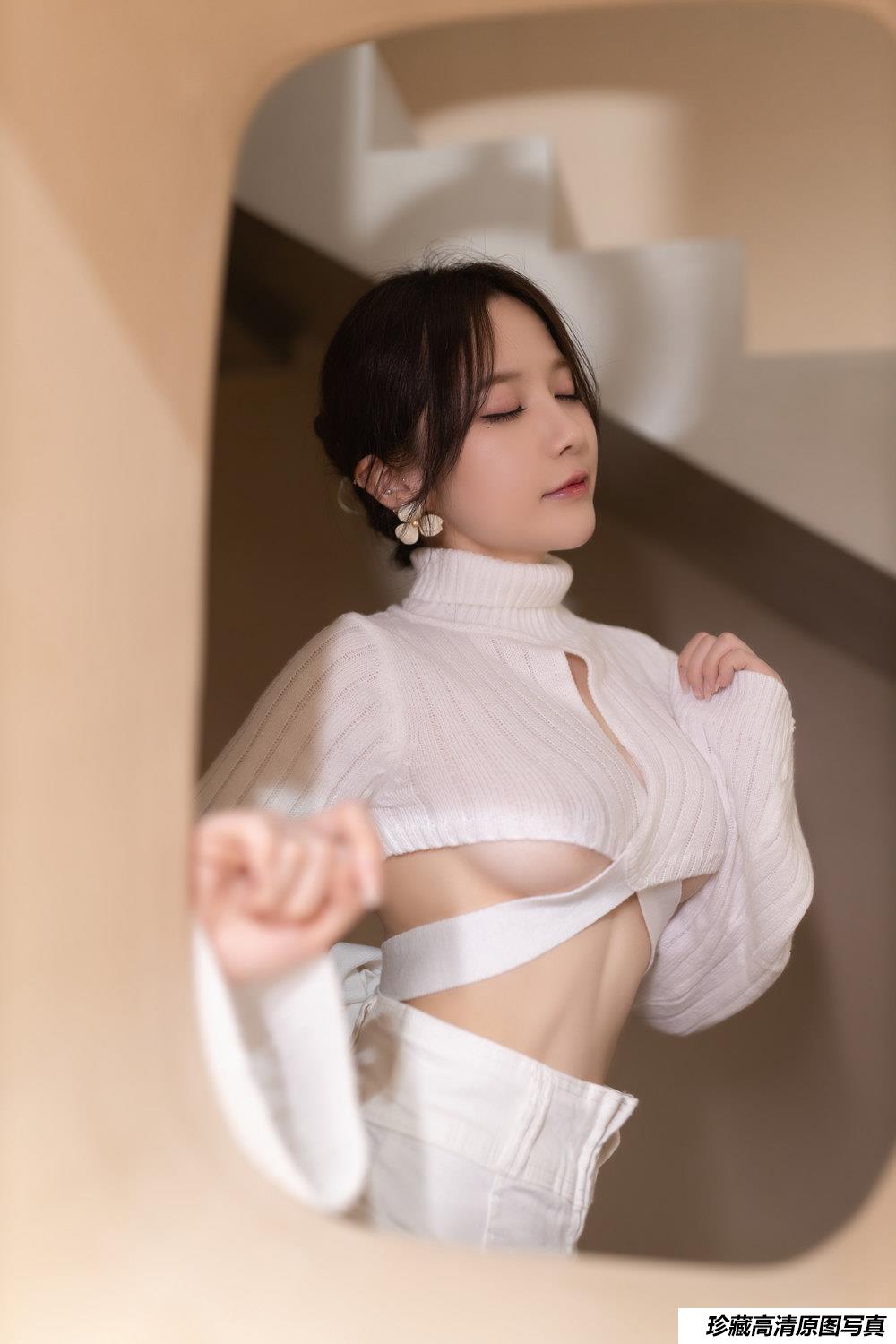 鱼子酱 白丝雪花 原版写真 [117P-1.1G]