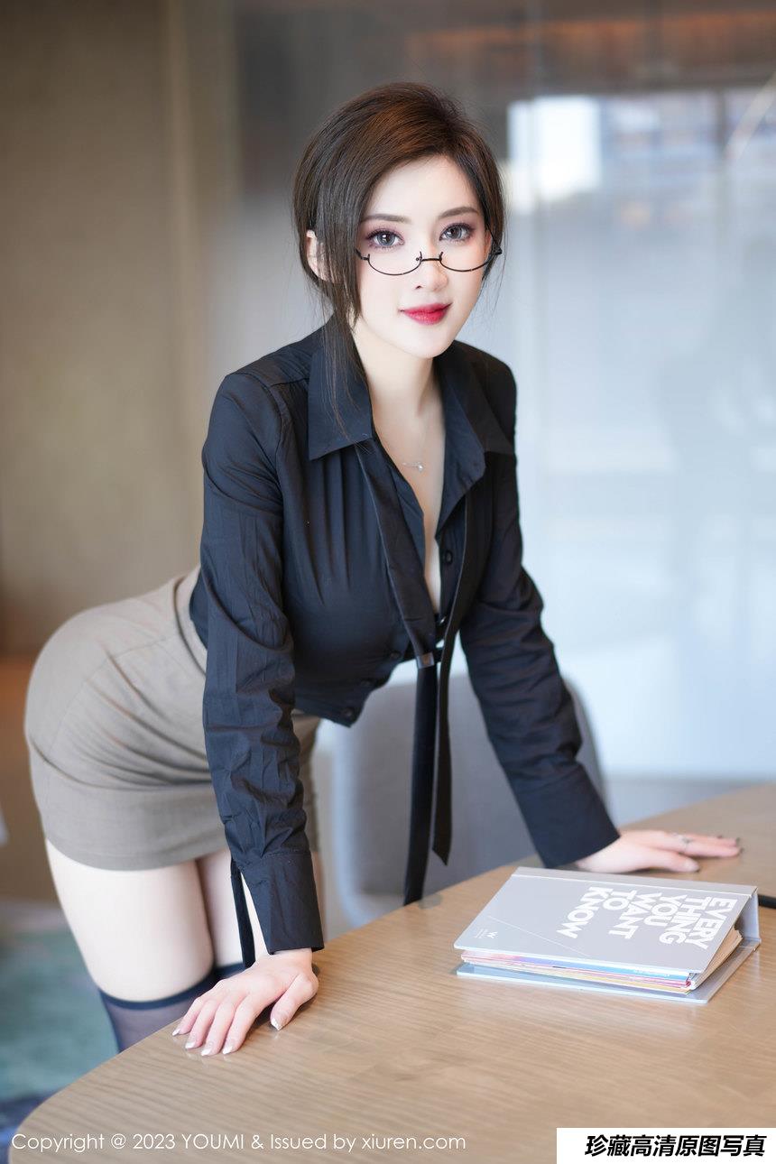 [YOUMI尤蜜荟] 2023.07.24 VOL.968 Carol周妍希 [83+1P]-绅士图