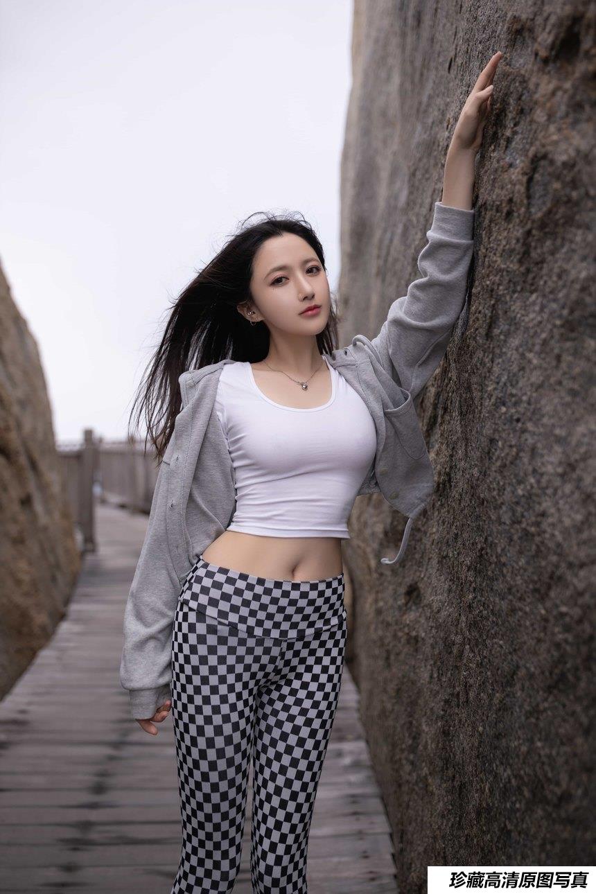 鱼子酱 魔力安全带 原版写真 [132P-1.82G]