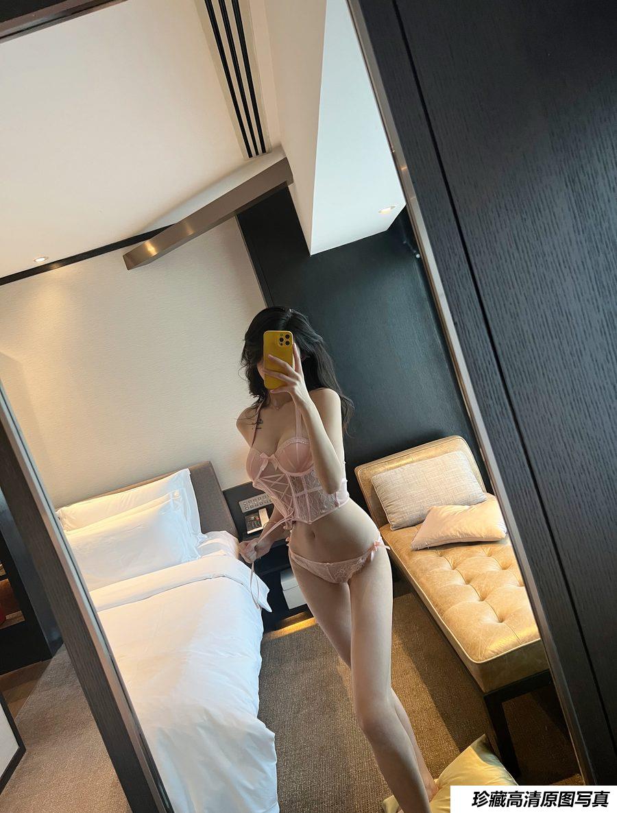 葛征《粉色蕾丝》原版写真 [20P+1V-207MB]