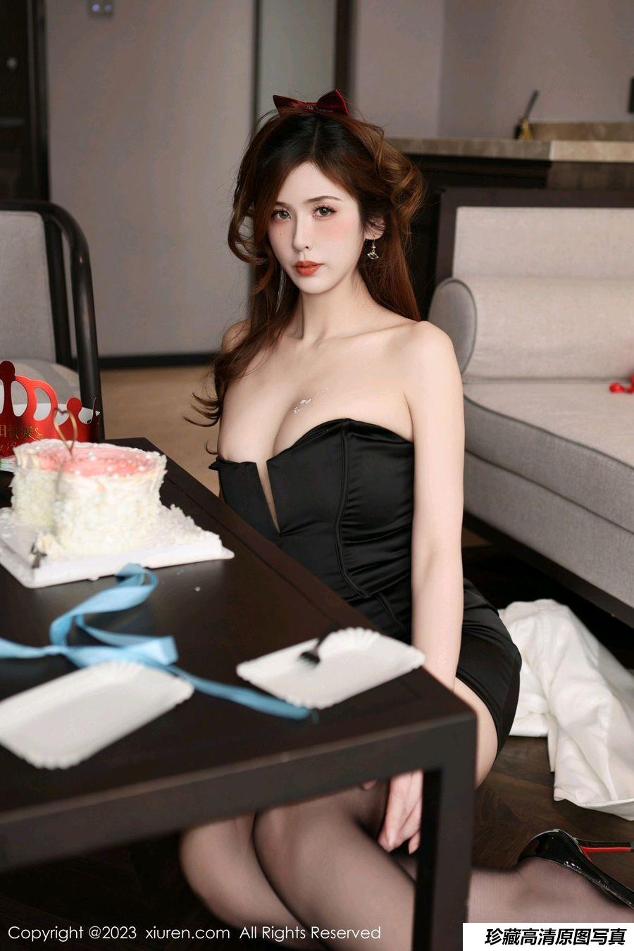 [XiuRen秀人网] 2023.12.27 No.7872 月野兔美妞 [75+1P]