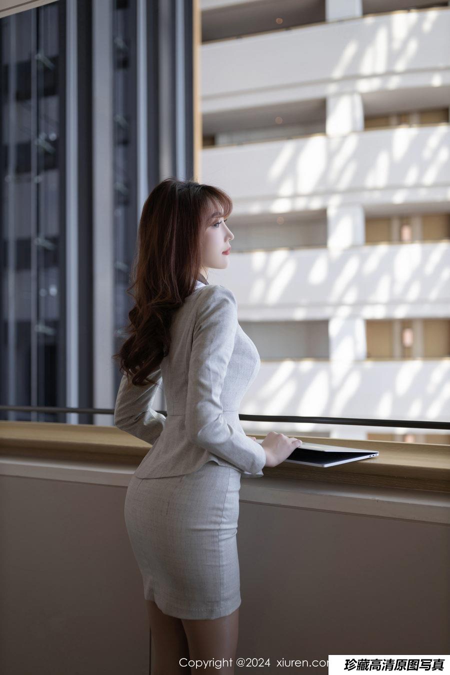 [XiuRen秀人网] 2024.01.11 No.7949 陆萱萱 [80+1P]