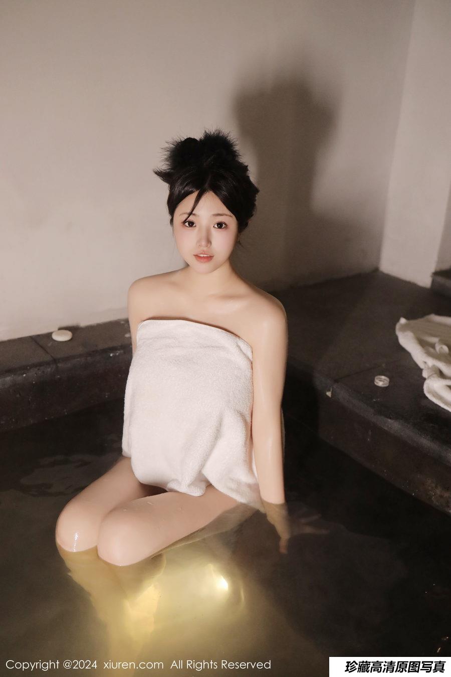 [XiuRen秀人网] 2024.01.18 No.7977 陈小花 [58+1P]-绅士图