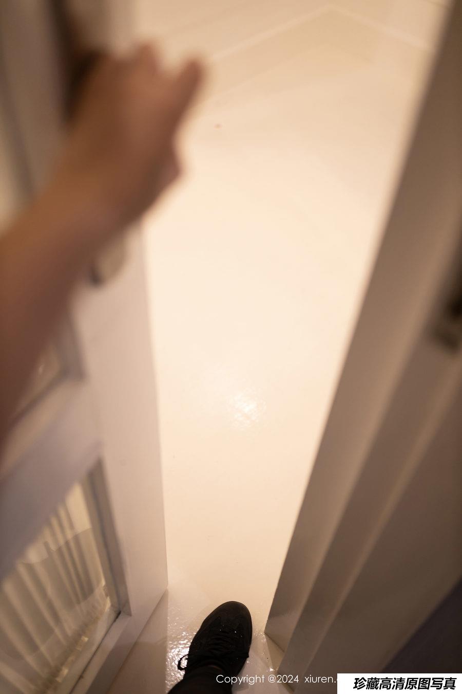 [XiuRen秀人网] 2024.02.28 No.8151 杏子Yada [81+1P]