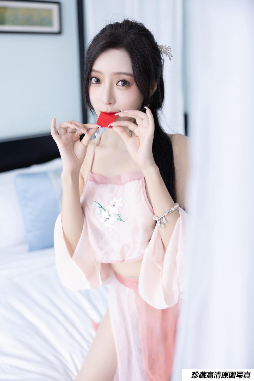 王馨瑶yanni 《粉色古装情》原版写真 [100P-215MB]