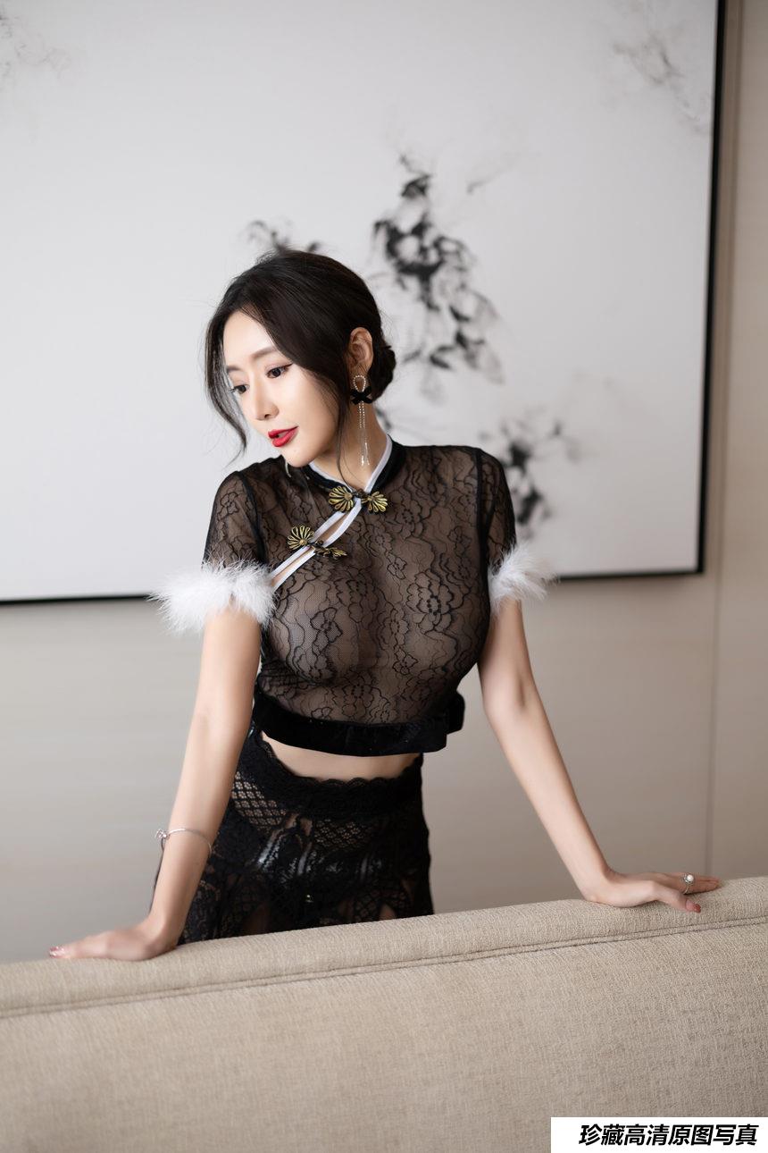 王馨瑶yanni 《黑色网纱毛毛旗袍》原版写真 [90P-304MB]