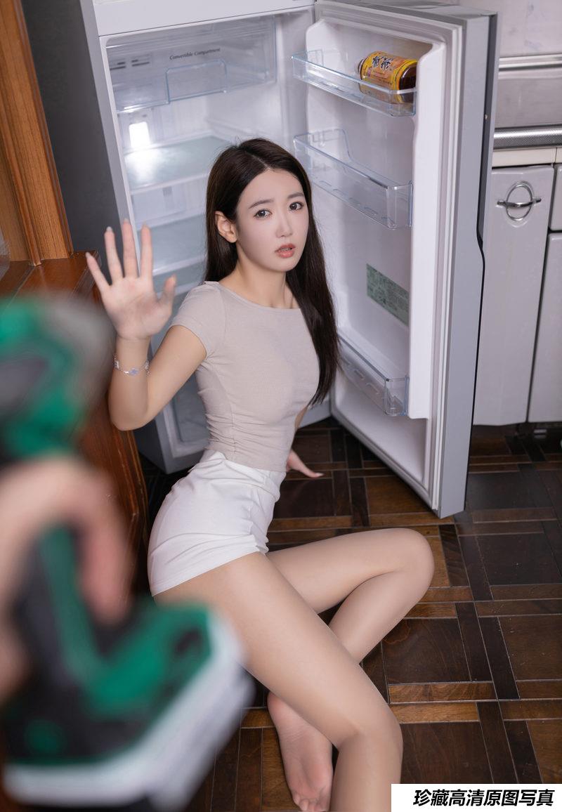 唐安琪《 维修冰箱》原版写真 [71P-927MB]