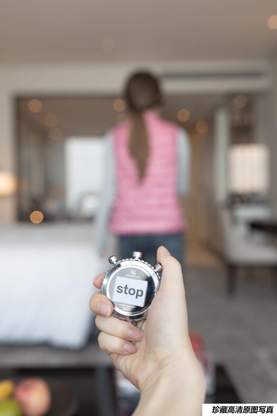 鱼子酱《时间静止》原版写真 [88P-0.99GB]