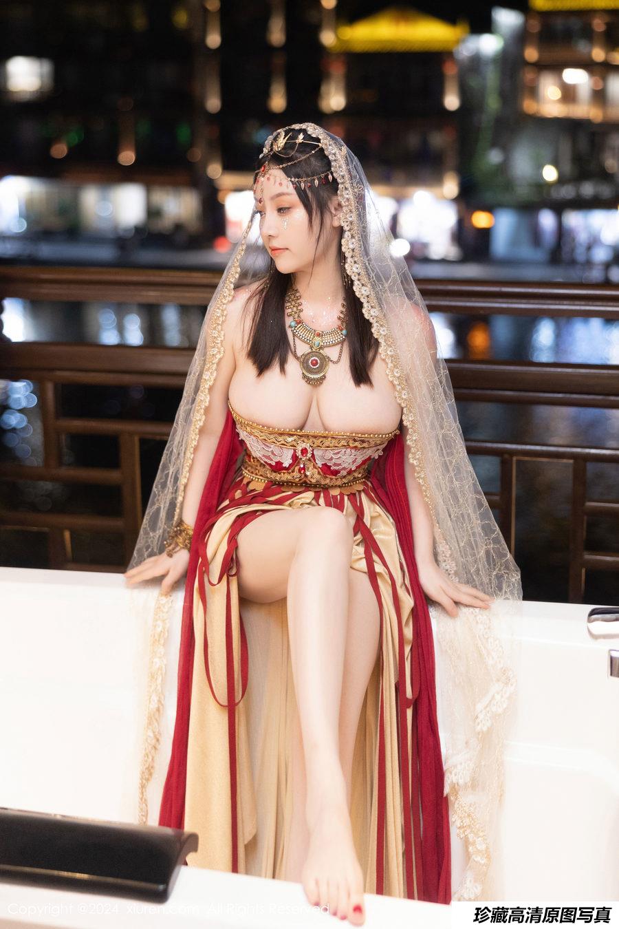 [XiuRen秀人网] 2024.04.07 No.8349 豆瓣酱 [82+1P]