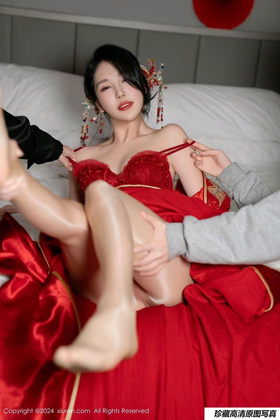 [XiuRen秀人网] 2024.04.11 No.8376 利世 [95+1P]