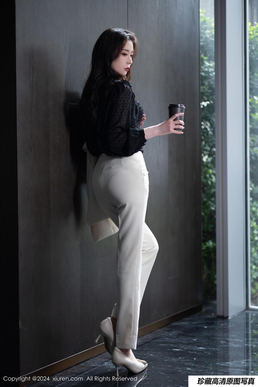 [XiuRen秀人网] 2024.04.08 No.8354 梦心玥 [90+1P]