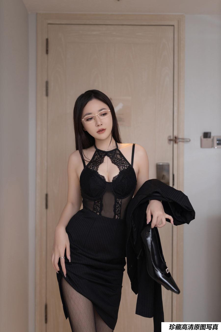 鱼子酱《沉沦》原版写真 [120P-1.47G]