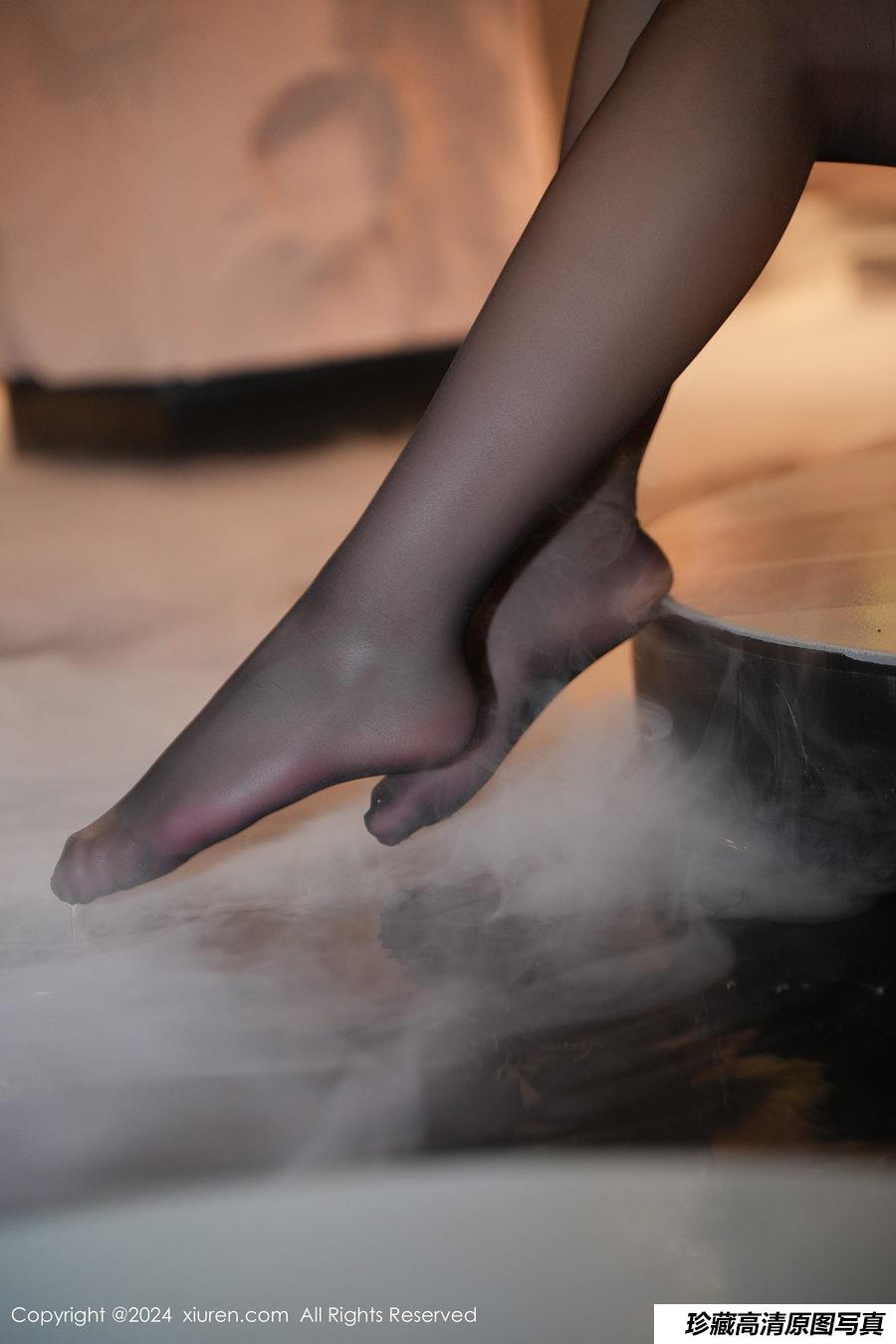 [XiuRen秀人网] 2024.04.16 No.8399 Carol周妍希X [76+1P]