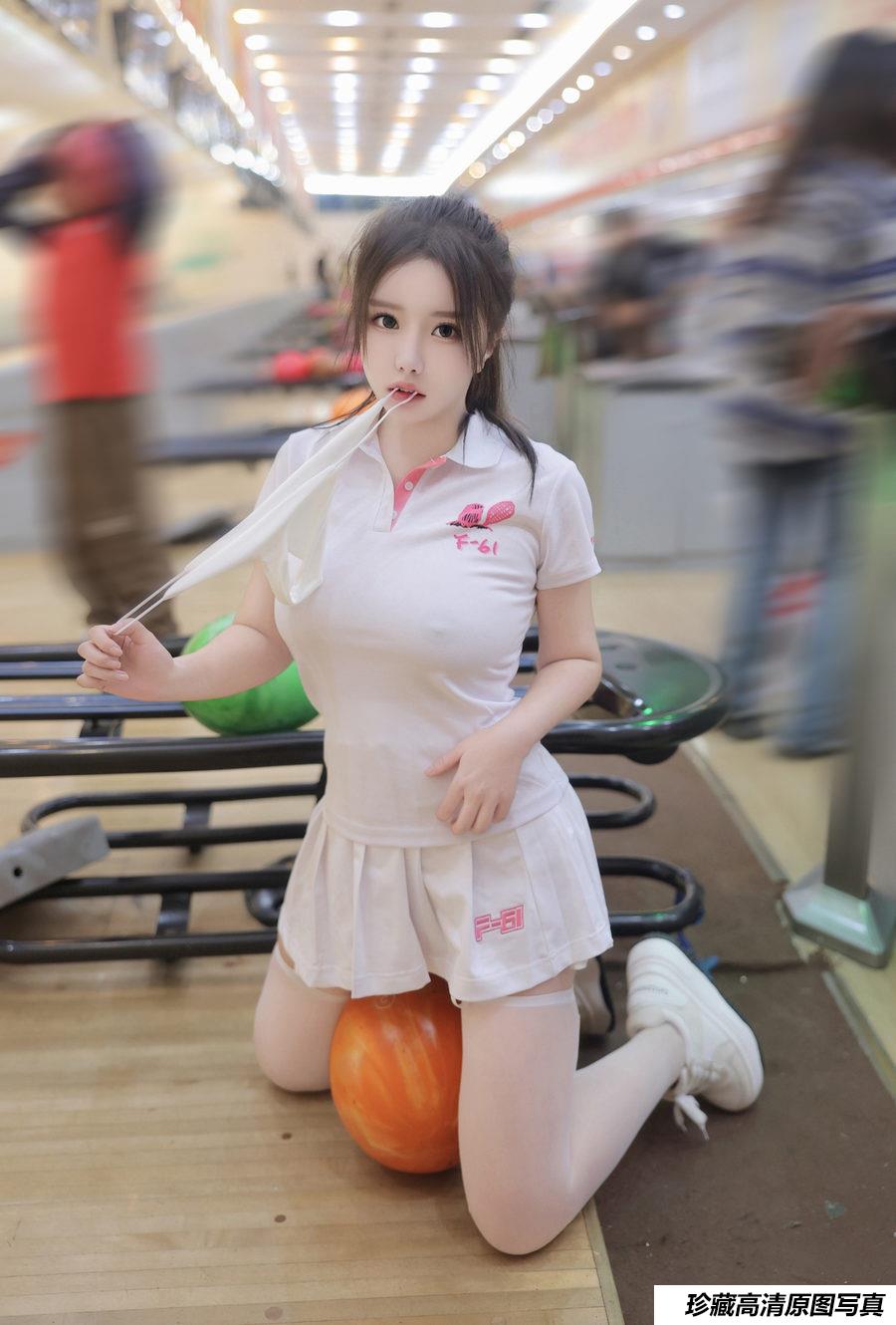 小薯条《保龄球》原版写真 [80P-433MB]