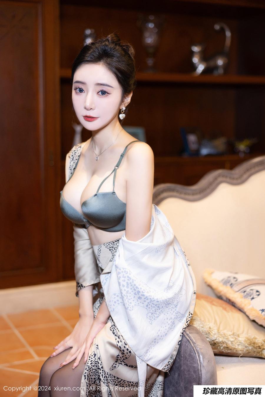 [XiuRen秀人网] 2024.05.09 No.8510 王馨瑶yanni [82+1P]-绅士图