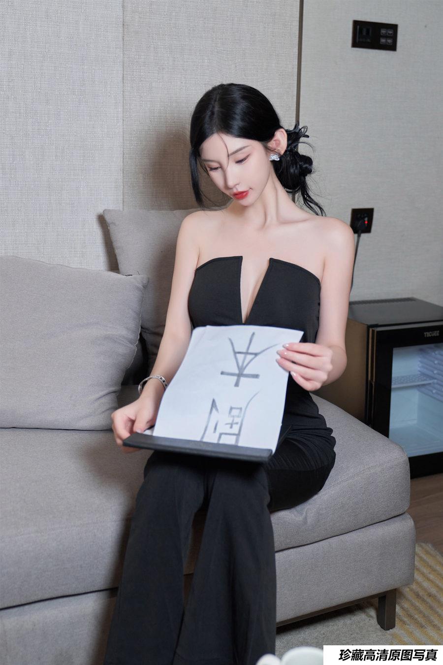 周于希《试镜剧本》原版写真 [108P-1.21G]