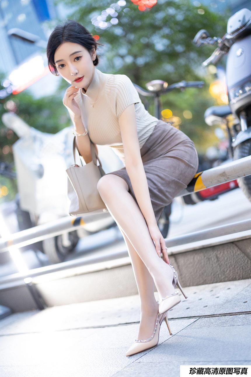 [XiuRen秀人网] 2024.06.21 No.8741 王馨瑶yanni [80+1P]-绅士图