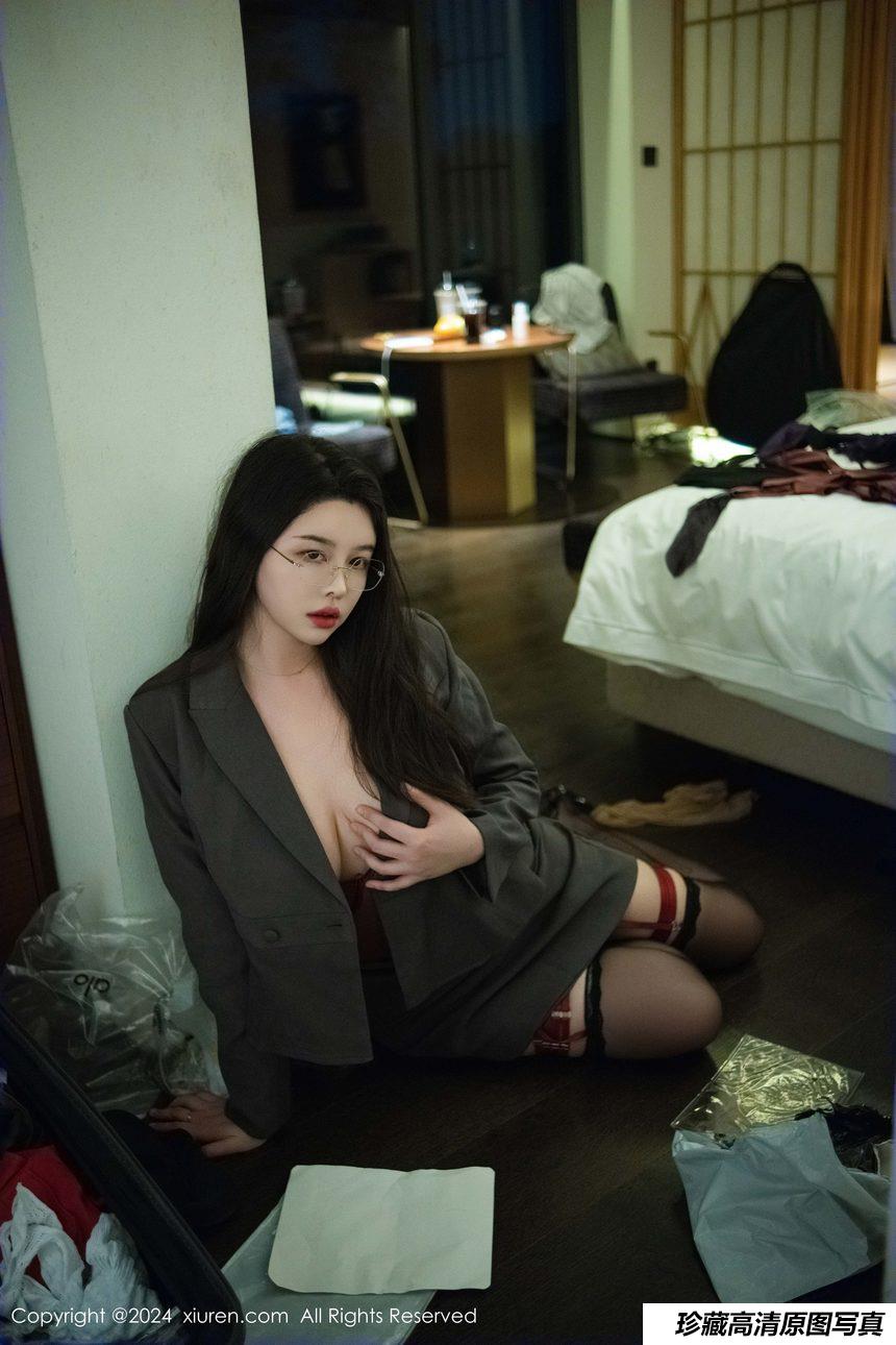 [XiuRen秀人网] 2024.10.15 No.9287 樱桃小犊子 [47+1P]