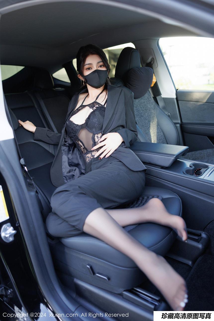 [XiuRen秀人网] 2024.11.06 No.9405 凯竹Quinn [84+1P]-绅士图
