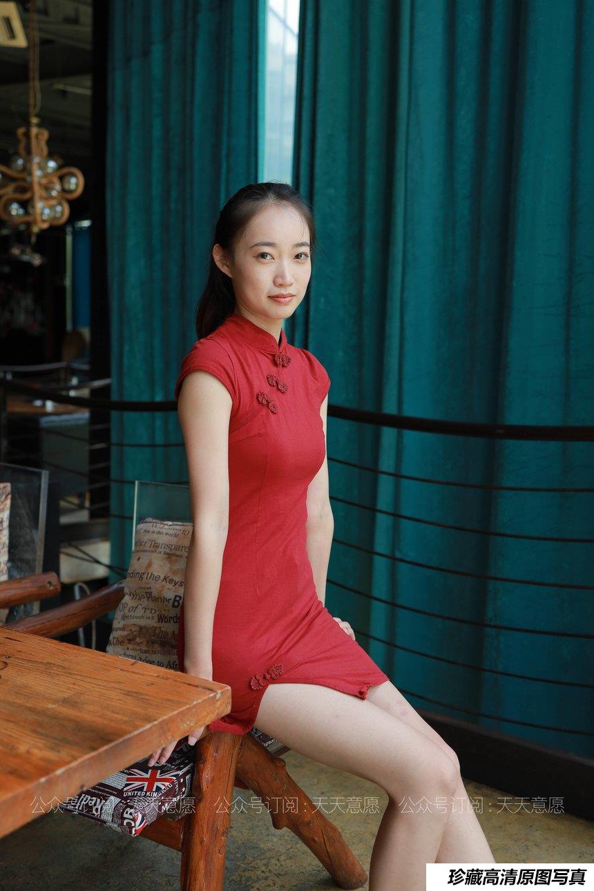 [IESS异思趣向] 2021.06.10 丝享家828：小高《自古红颜多美腿》[80P／104MB]