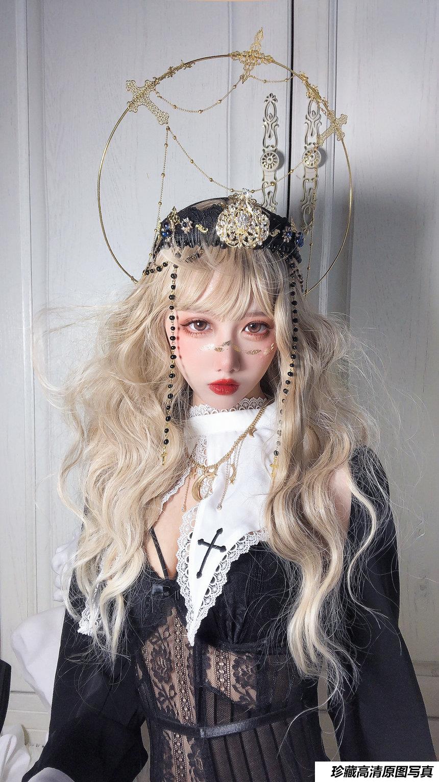 果咩酱 NO.020 – 叛逆修女 [30P207M]