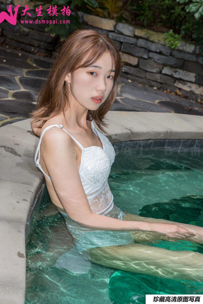 大生模拍 小鹿众筹－丝袜泳装（有视频）