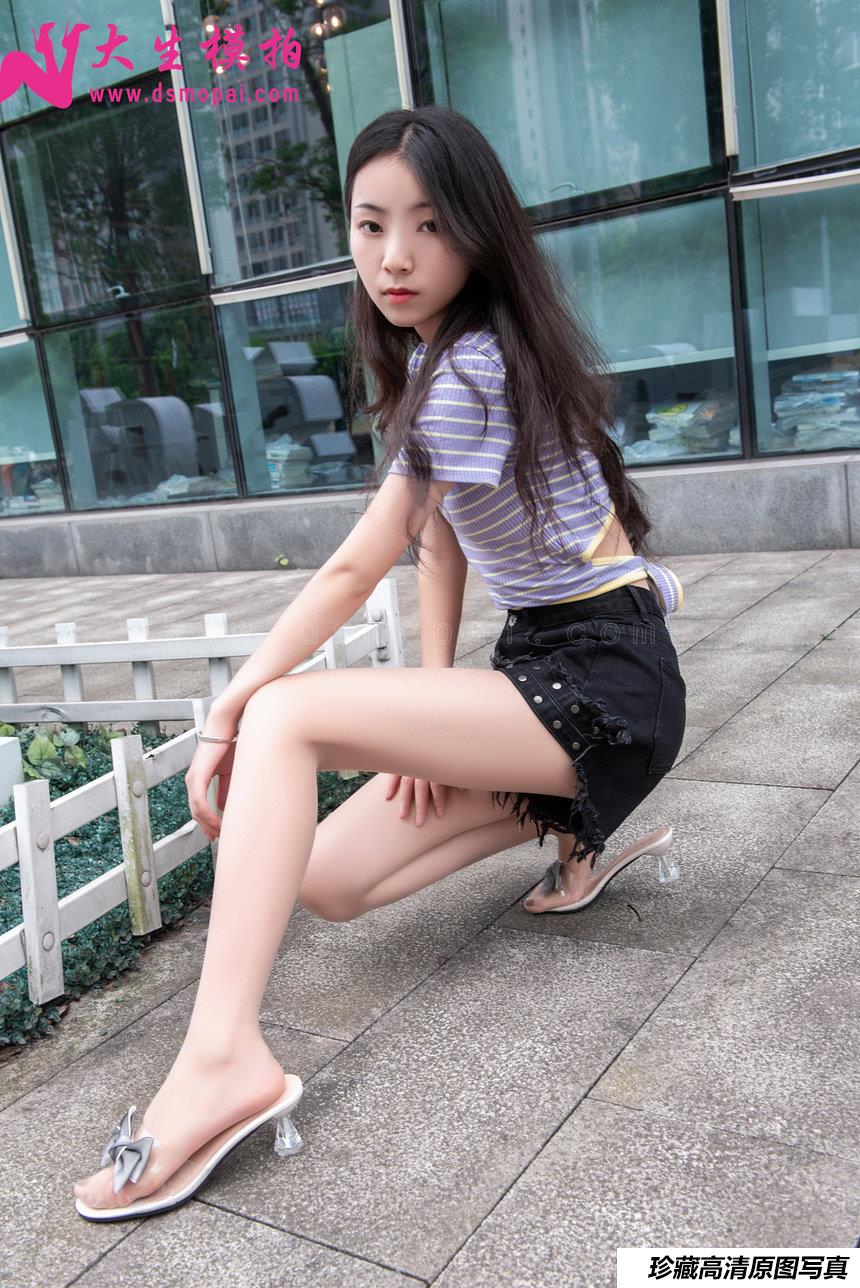 大生模拍 No.185 小蕾 可爱高跟鞋[42P／242MB]