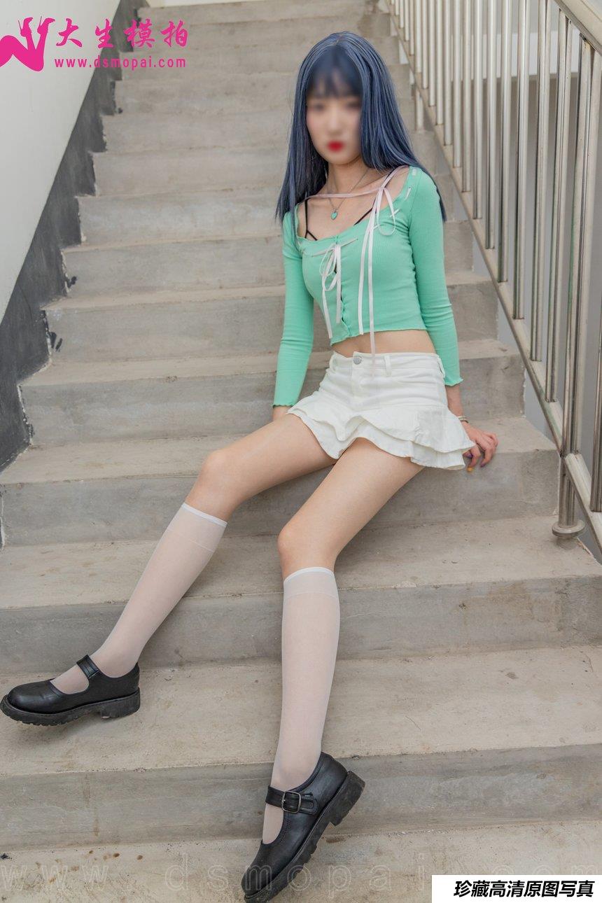 大生模拍 NO.239 利利 楼道美丝[64P／1.02GB]