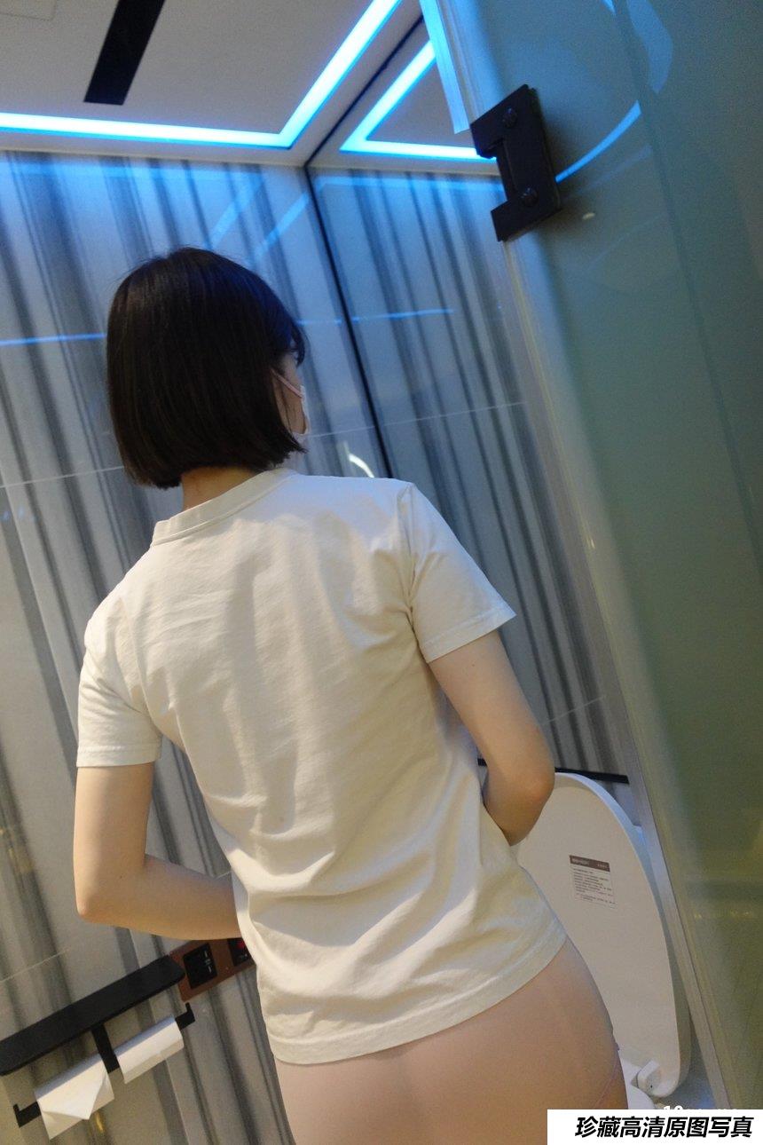 [ROSI写真]口罩系列 2021.11.10 NO.1977[60+1P／87.9MB]