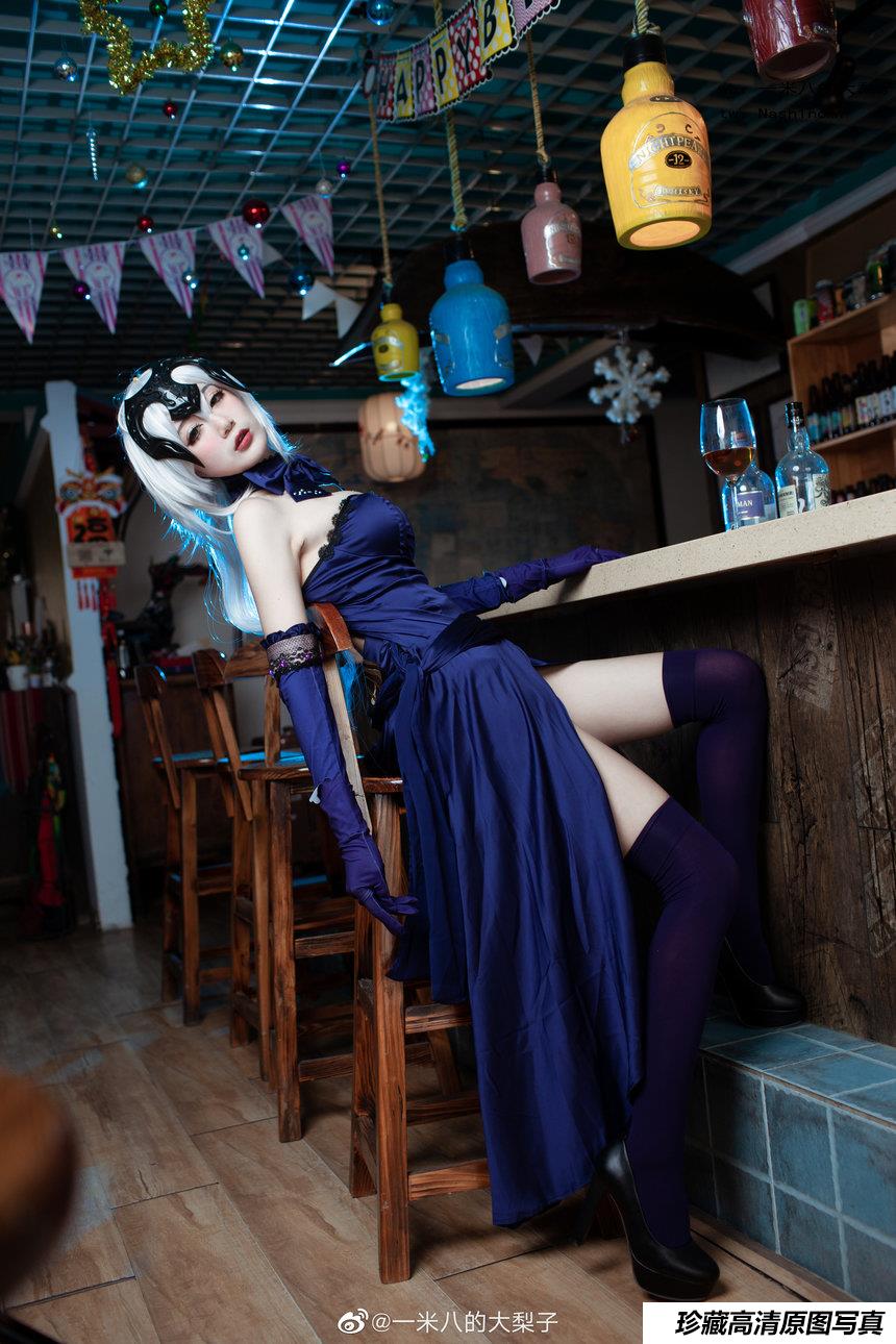 大梨子-009 黑贞·晚餐 [9P-112M]