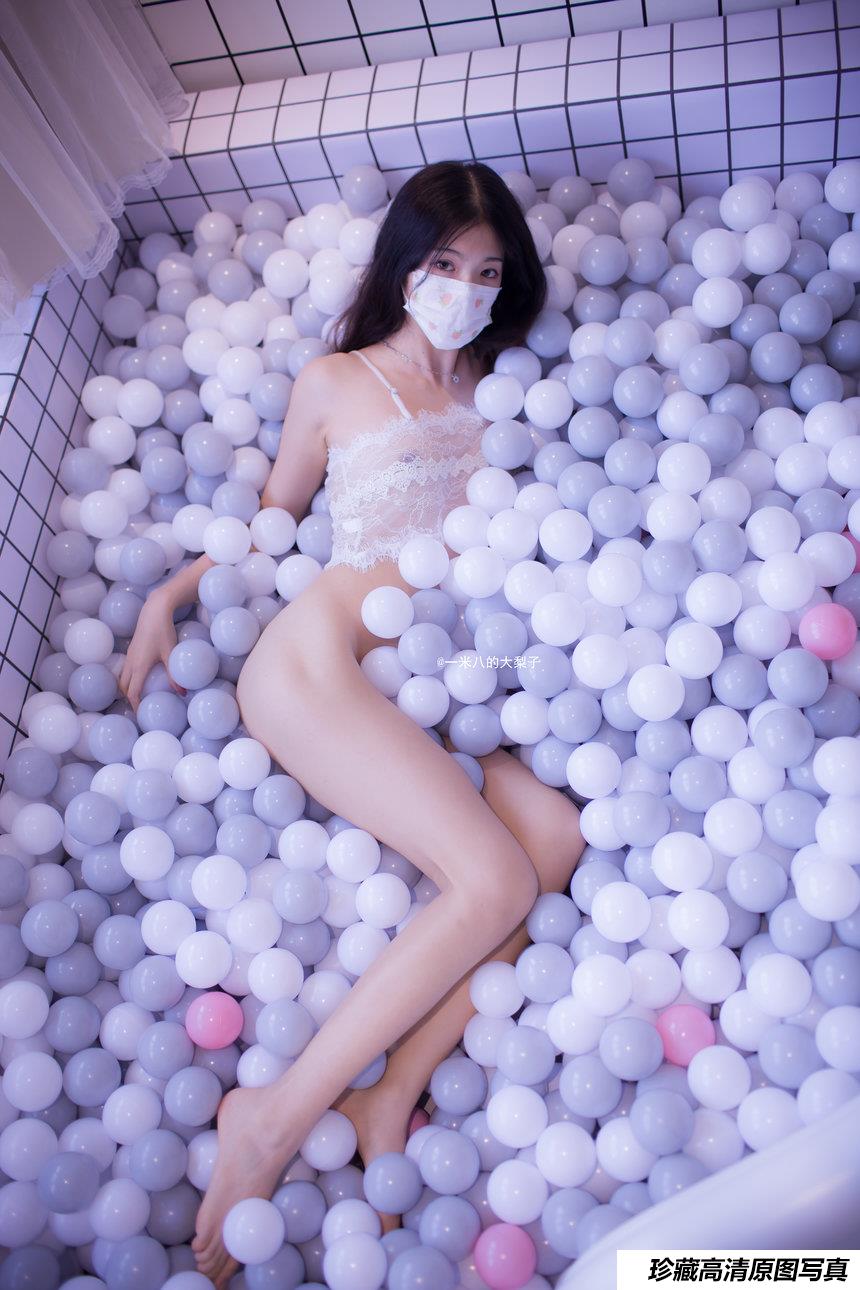 大梨子-007 海洋球 [23P- 270M]-绅士图