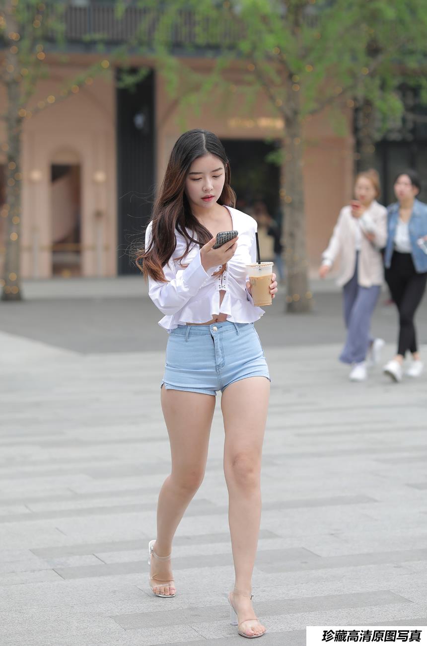 都市丽人成都小姐姐丰满翘臀[440P+V/11G]