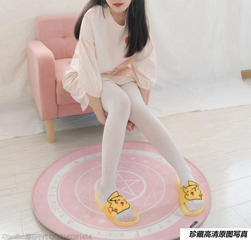 [轻兰映画] HANA.004 皮卡丘 [74P-364MB]-绅士图