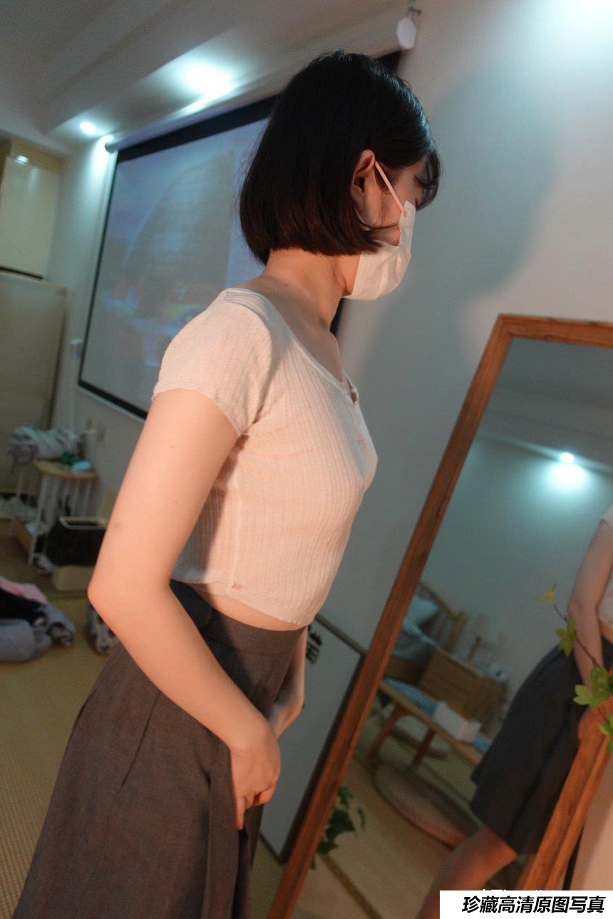 [ROSI写真]口罩系列 2021.11.30 NO.1997[65+1P／130MB]