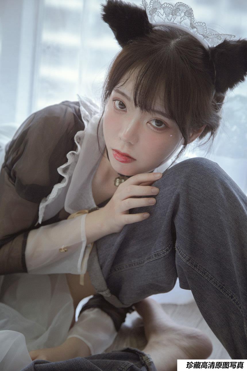 微博小姐姐Fushii_海堂 NO.001 女仆图包 [30P-49MB]