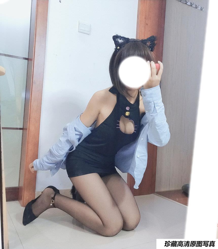 黑米粥 NO.012 – 露背猫咪 [6P+2V-94M]