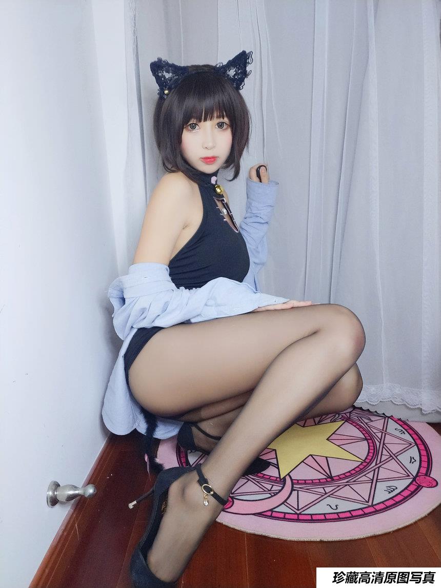 黑米粥 NO.012 – 露背猫咪 [6P+2V-94M]