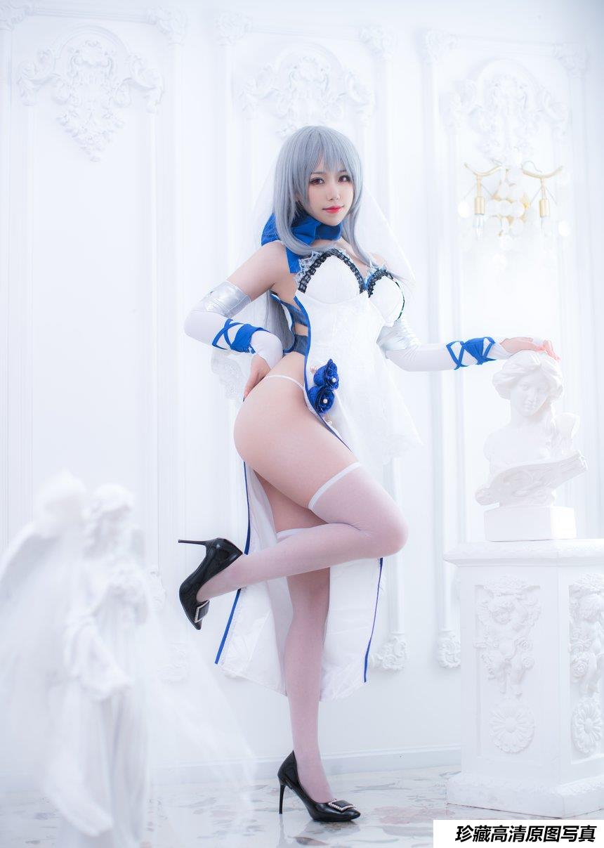 一北亦北 NO.007 – 路易九世礼服 [12P-83M]