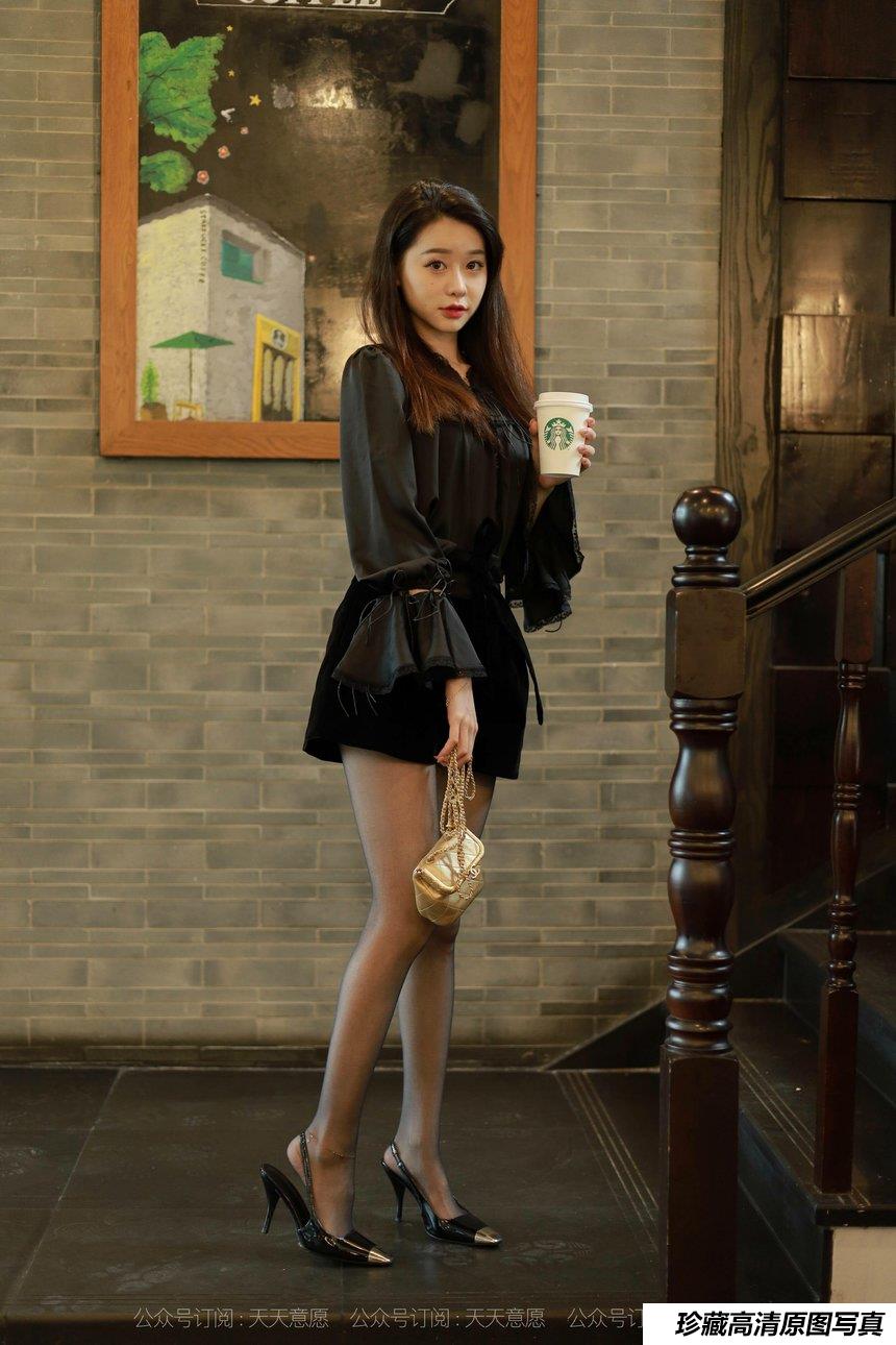 [IESS异思趣向] 2021.10.04 丝享家937：佳爷特辑《女神降临》[70P／98.3MB]