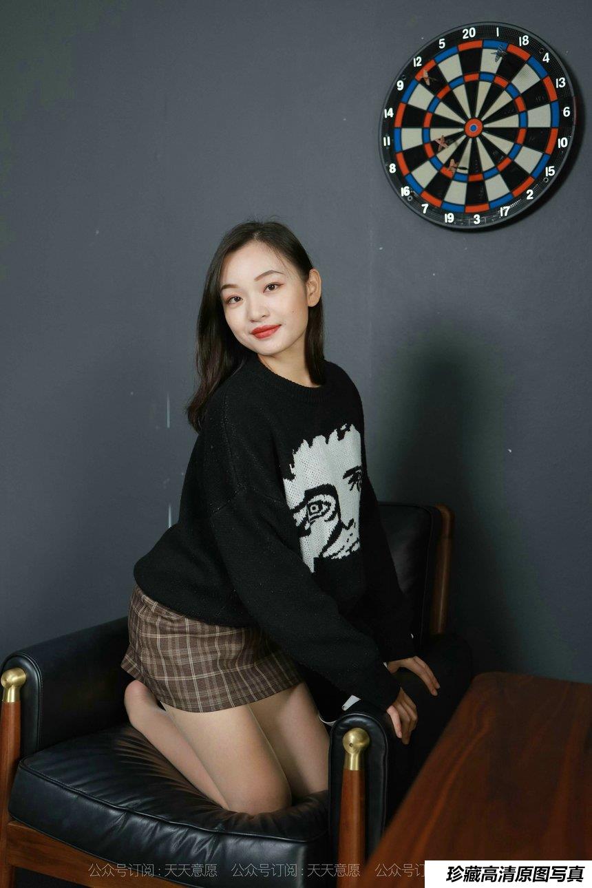 [IESS异思趣向] 2021.10.06 丝享家939：新人星星《可甜可盐》[90P／124MB]