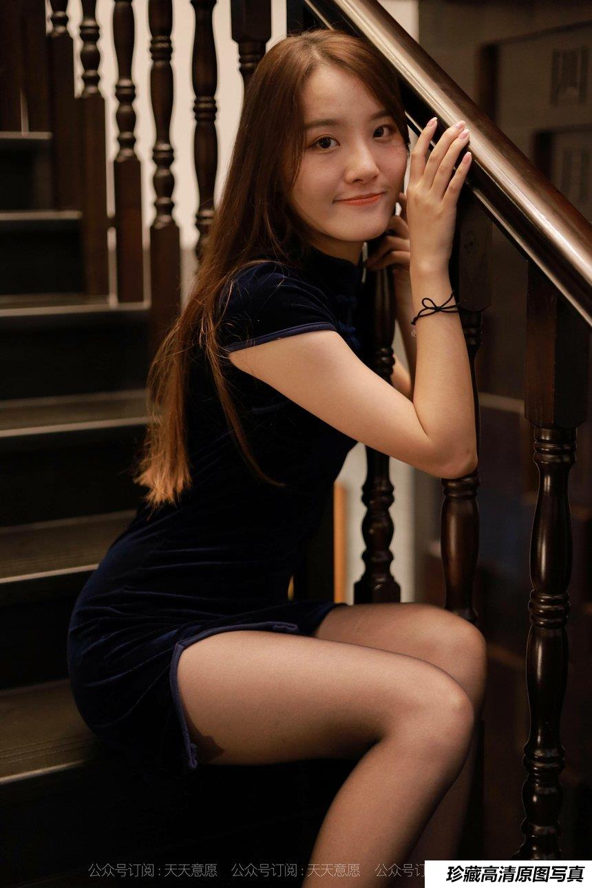 [IESS异思趣向] 2021.09.24 丝享家928：婉苹《迷人黑色旗袍》[84P／150MB]