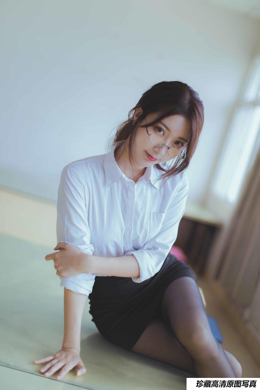 黑川 NO.023 教师ol [45P-175MB]