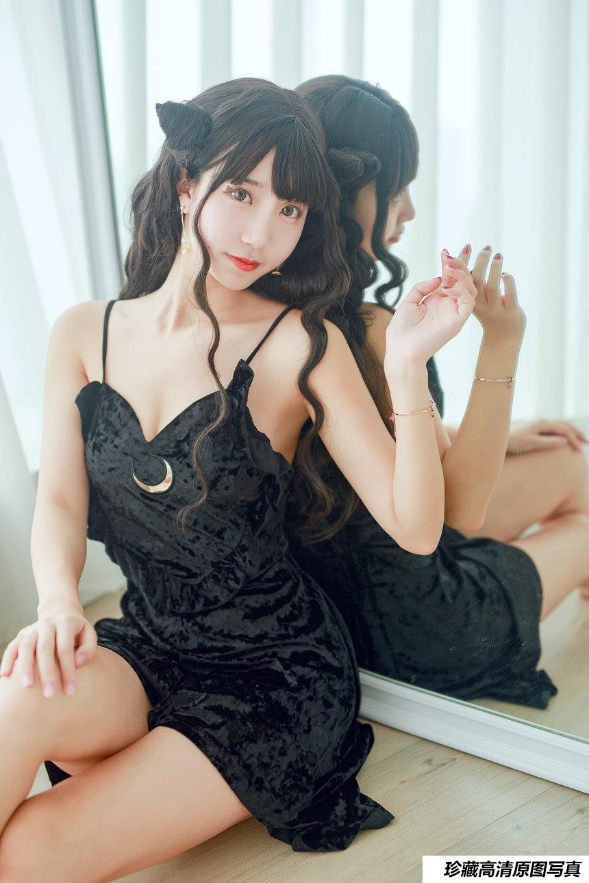 黑川 NO.020 小恶魔黑裙子