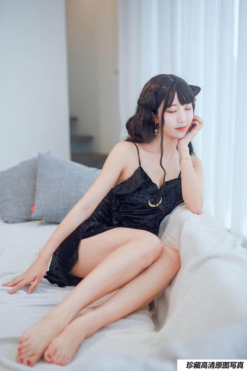 黑川 NO.020 小恶魔黑裙子