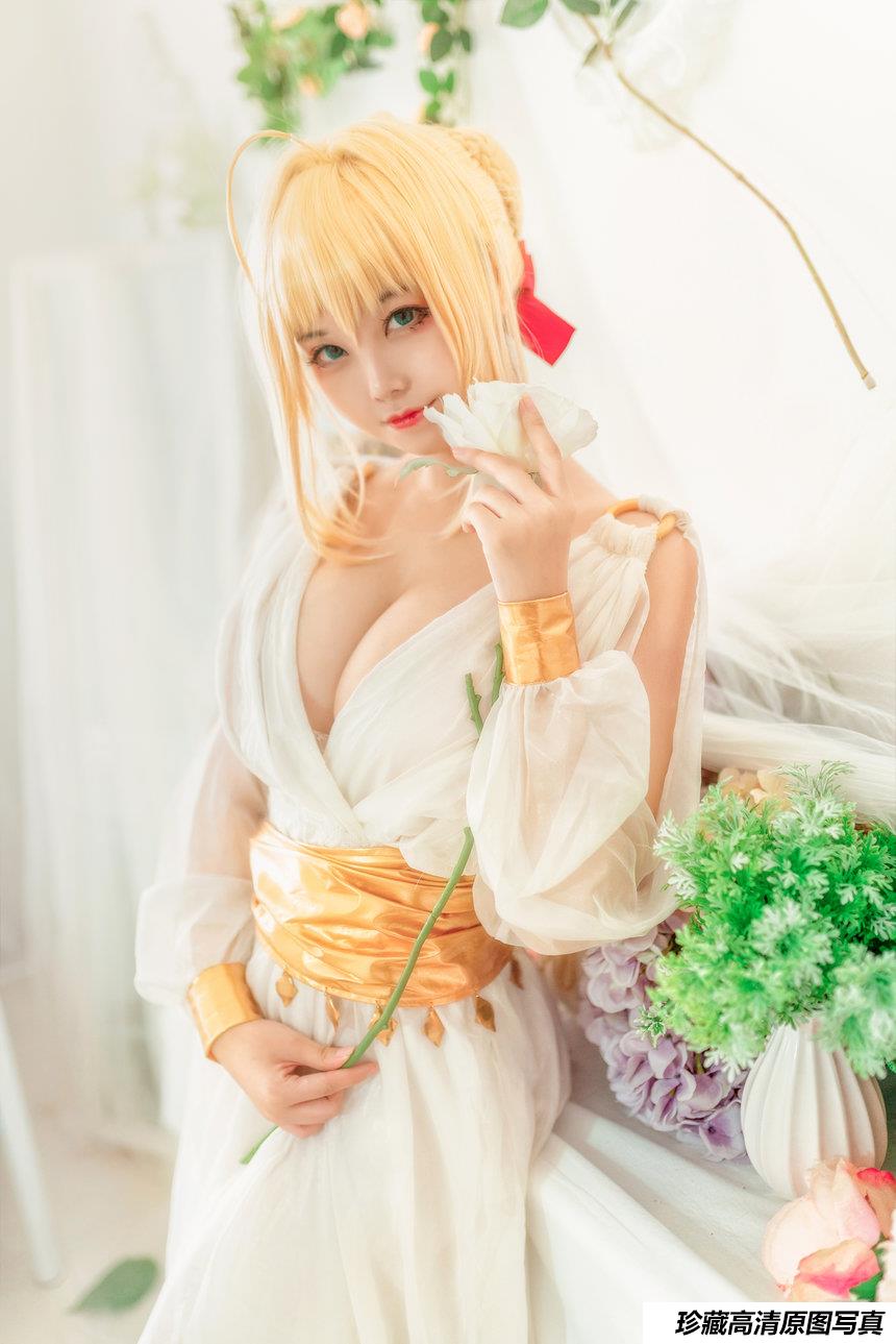 蜜汁猫裘 NO.008 尼禄睡裙 [10P-138MB]