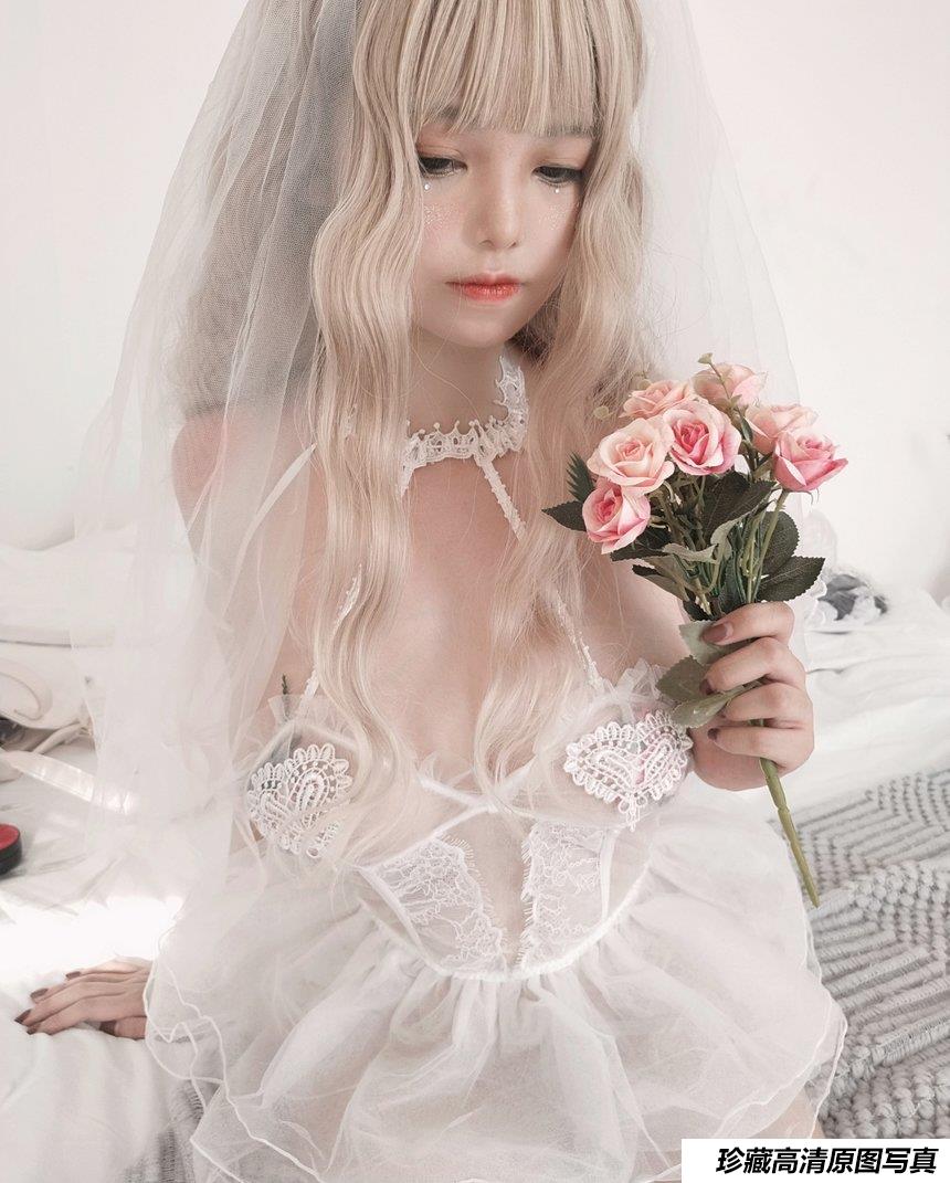 蜜汁猫裘 NO.007 梦中人 [30P-62.8MB]