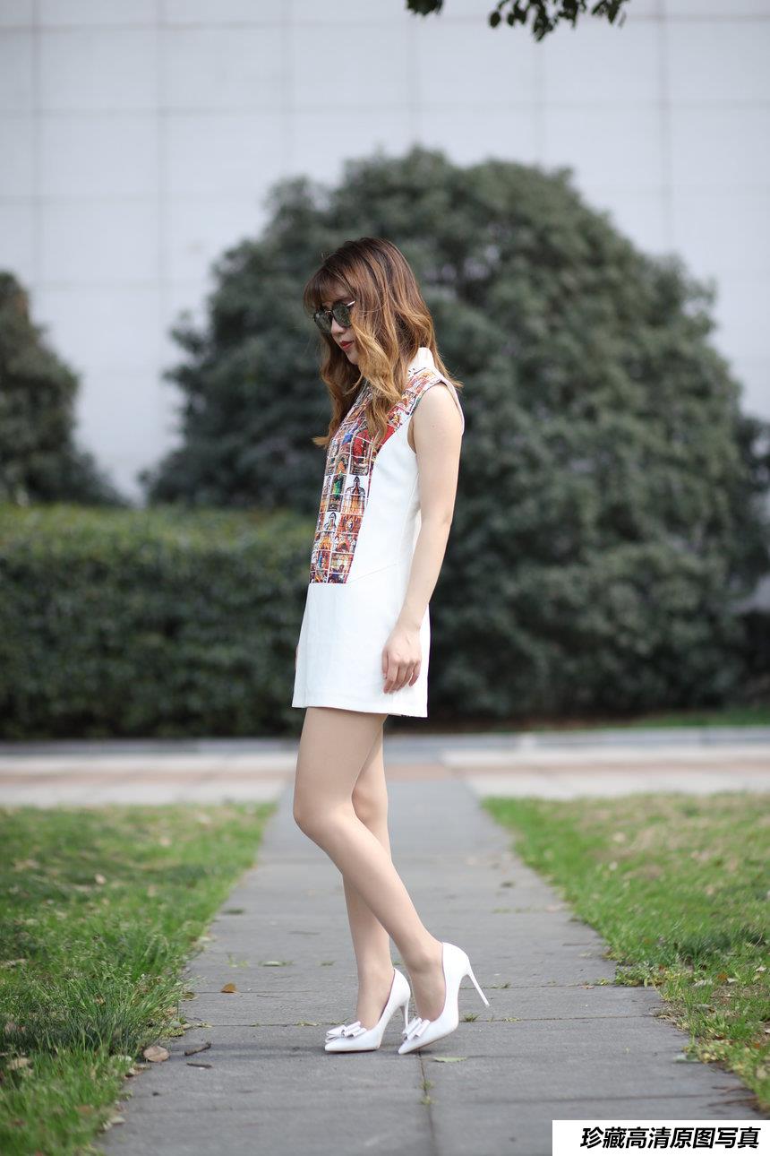 奈丝写真 NO.058 坐好了，大白腿！–高高 [34P+309M]