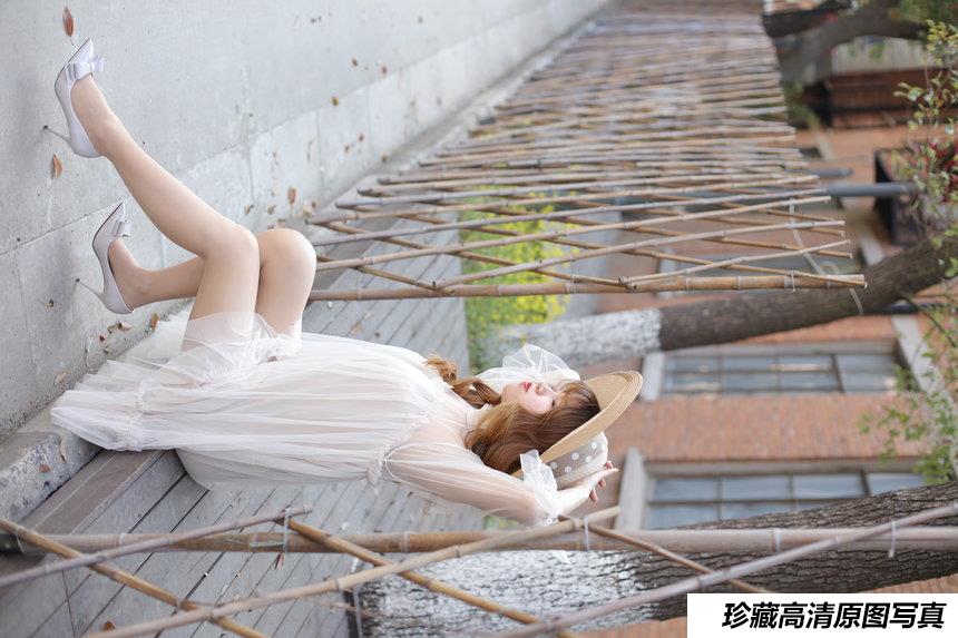 奈丝写真 NO.056 故事的小黄花–高高 [37P+460M]