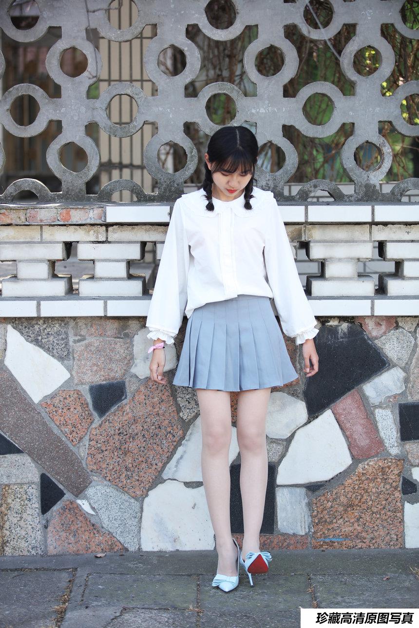 奈丝写真 NO.049 清纯呆萌的学妹-小橙子 [56P+486M]