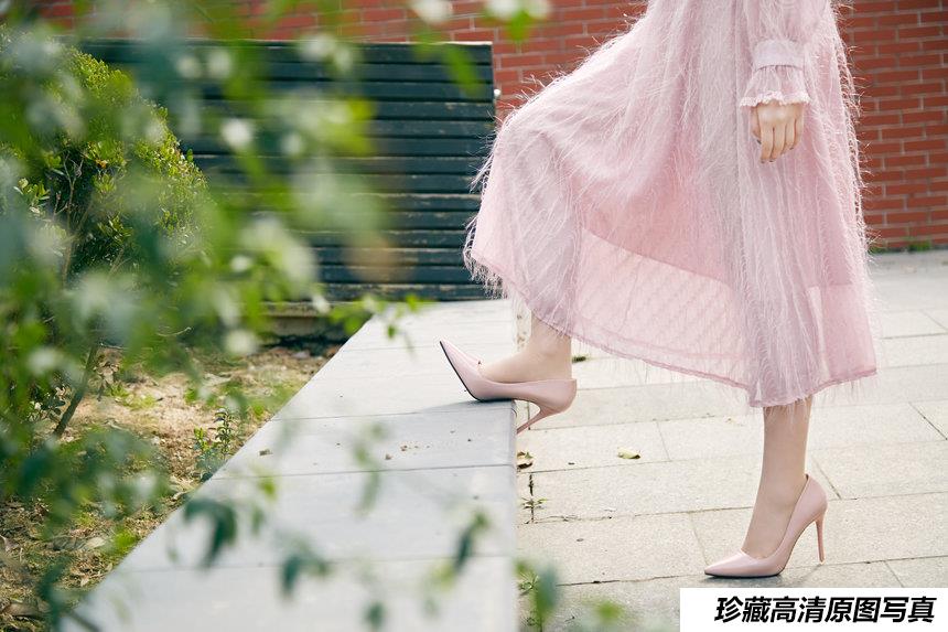 奈丝写真 NO.039 人比花娇-露露 [33P+408M]